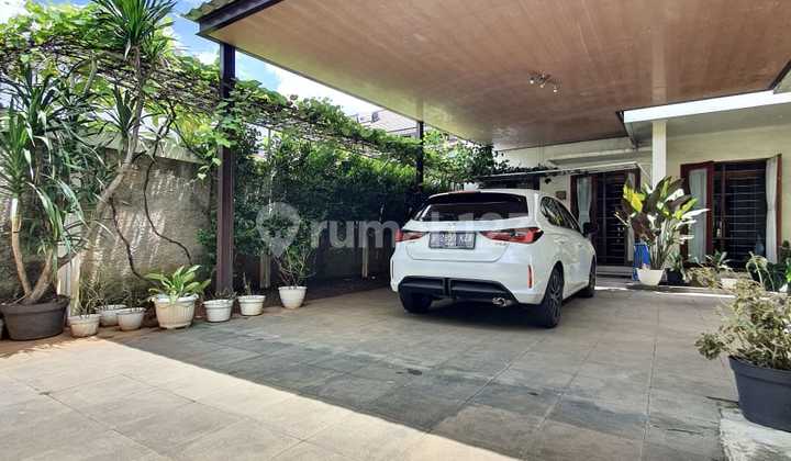 Rumah 2 Lantai di Lebak bulus Jakarta Selatan 