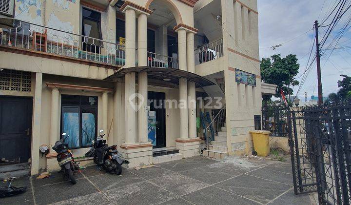 Rumah Kantor bangunan 2 Lantai kemang bangka raya 2