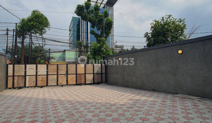 Gedung baru 4.1/2 Lantai siap pakai di Jakarta  4