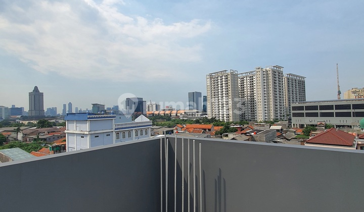 Gedung baru 4.1/2 Lantai siap pakai di Jakarta  29