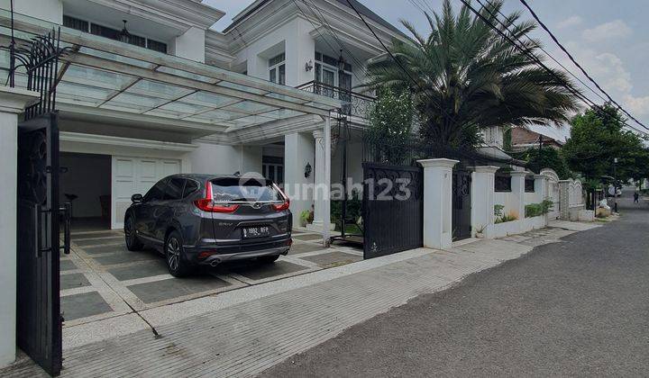 Rumah modern Minimalis classic jalan lebar cipete  1