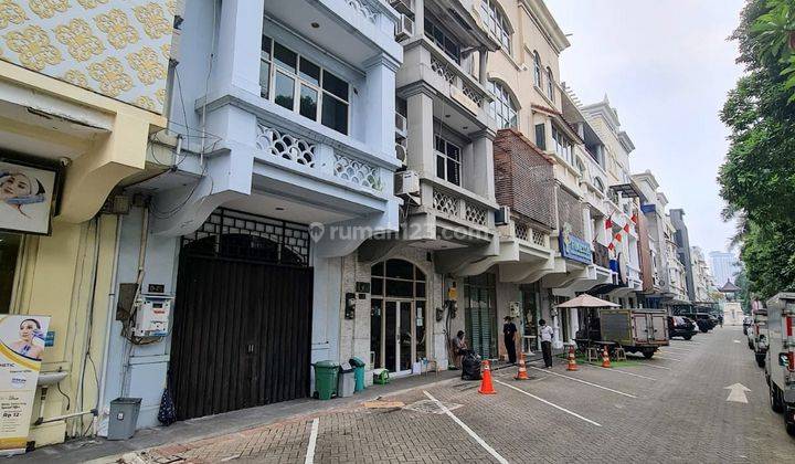 Ruko di Permata senayan Jakarta Selatan  1
