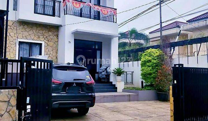 Rumah 2 Lantai Bagus hook Selatan dan Timur Petukangan kebayoran lama 2