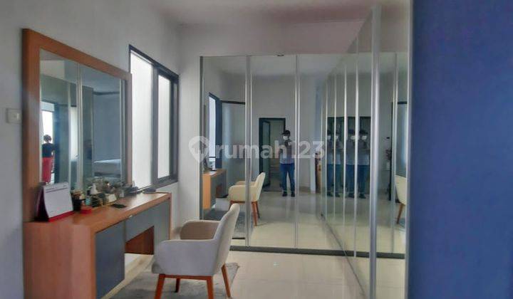 Rumah modern Minimalis Dalam komplek Cipete 4