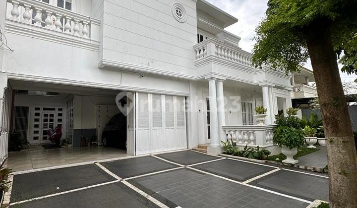 Rumah 2 Lantai di Bintaro veteran Jakarta Selatan Bagus SHM