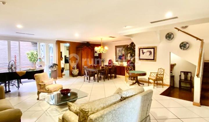 Rumah modern design tropis menteng Jakarta Pusat 