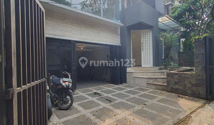 Rumah Modern Minimalis Private Pool Cipete Antasari 1