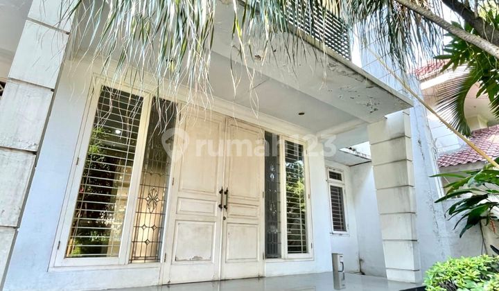 Rumah Bangunan kokoh murah di Pondok indah