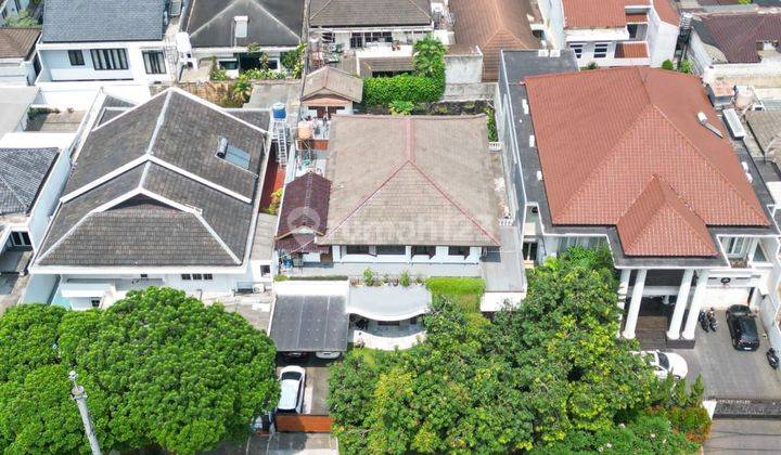 Rumah 2 Lantai SHM Utara di Pondok indah Jakarta Selatan  2