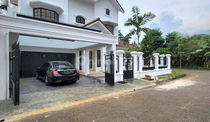 Rumah baru full renovasi private pool dalam komplek lebak bulus 2