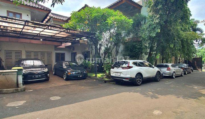 Townhouse Modern Minimalis lebak bulus 1