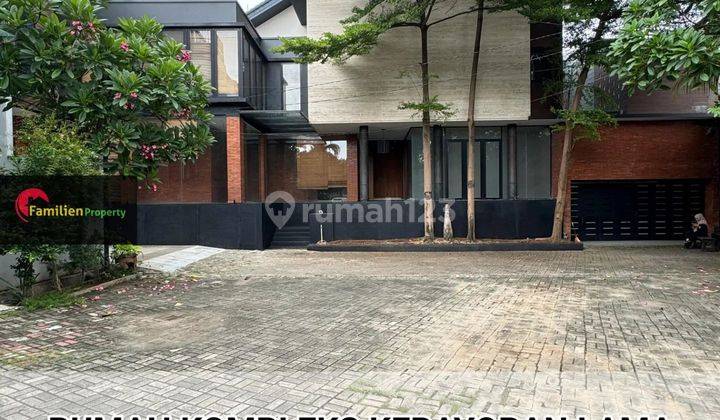 Rumah bagus siap huni Kebayoran Lama Jakarta selatan  1