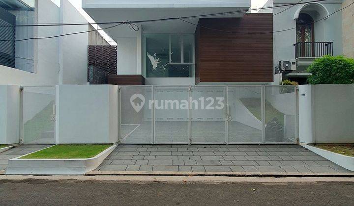 Rumah baru mewah private pool pondok indah  1