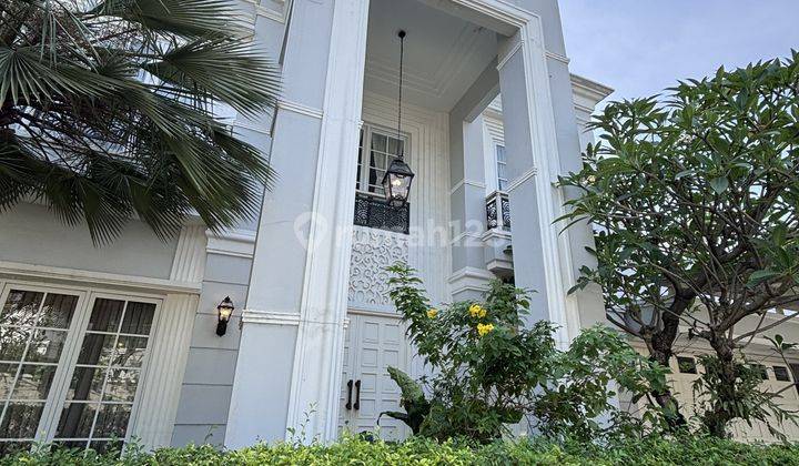 Luxury classic private cluster kemang , Jakarta Selatan  2