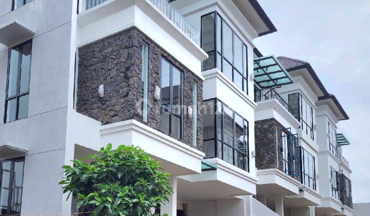 Townhouse baru minimalis lebak bulus , Jakarta Selatan  1