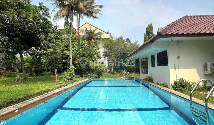 Dijual 2 bangunan rumah dengan halaman luas cipete , Cilandak  1