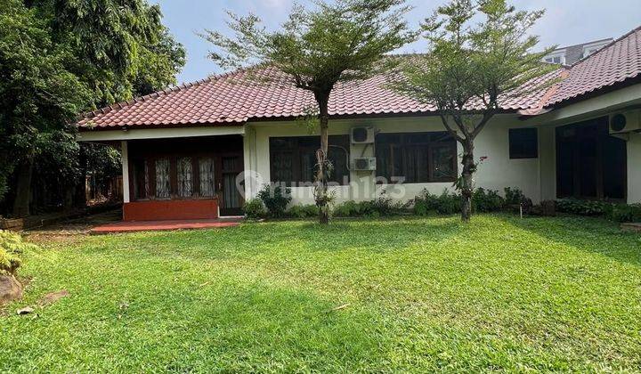 Dijual 2 bangunan rumah dengan halaman luas cipete , Cilandak  2