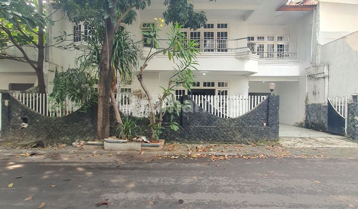 Rumah bagus jalan sangat lebar tebet , Jakarta Selatan 