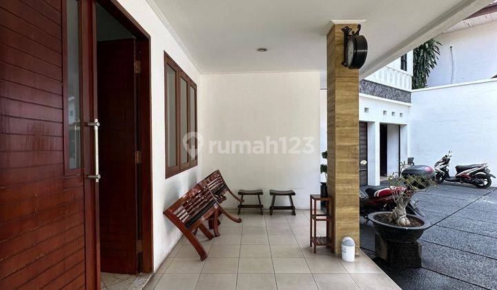 RUMAH MODERN SIAP HUNI TAMAN LUAS AMPERA KEMANG 2