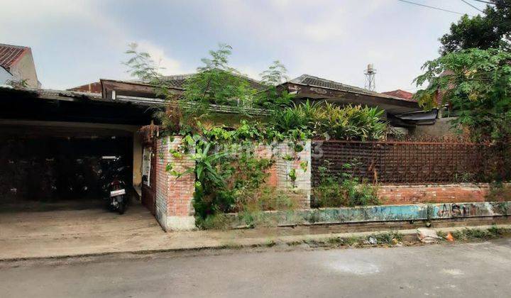 RUMAH HITUNG TANAH DALAM KOMPLEK CIPETE, JAKARTA SELATAN  1