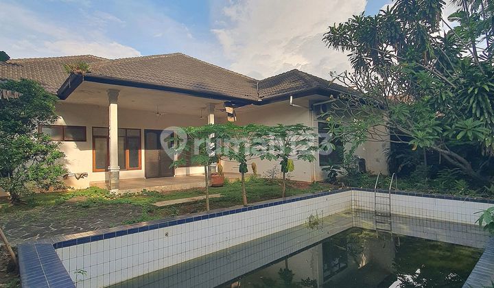 Old House Lot Size 600 M2 IDR 18.5 M Kemang Dalam 2