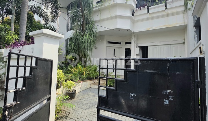 Rumah Bagus Dan Terawat Lb 315 M2 Harga 14 M Pondok Indah