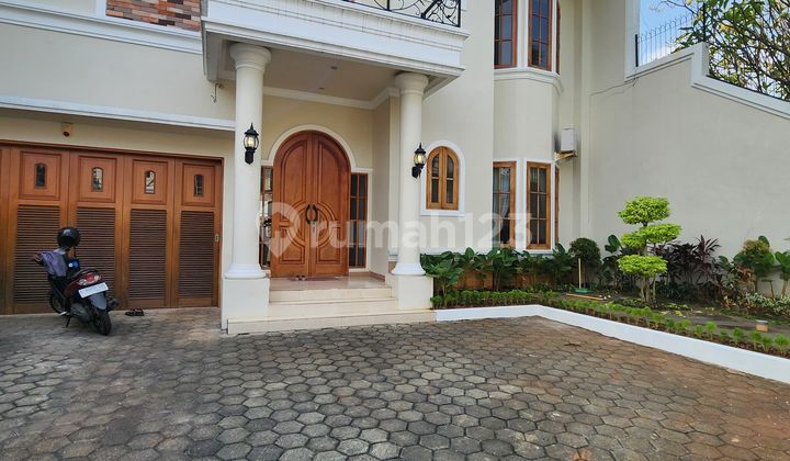 Rumah Mewah Hunian Asri Tenang Jalan Lebar Kemang 2