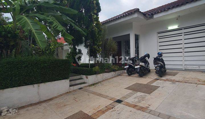 Rumah Hunian Asri Expatriat Kemang Dalam 1