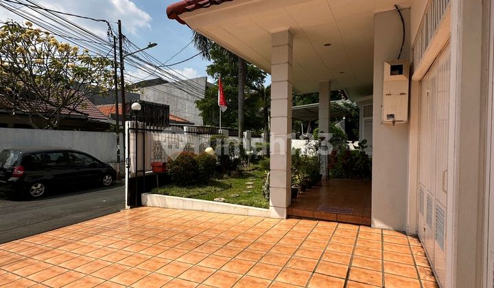 Well-Maintained Nice House 423 M2 Rp 9.3 M Cipete Quick Sale 2