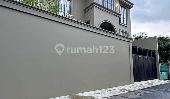 Dijual Rumah Mewah Fully Furnished Near Pondok Indah