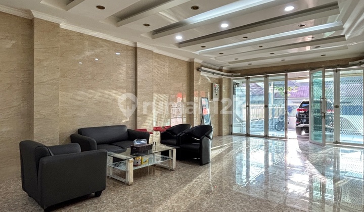 Mini Building Office Tebet , Jakarta Selatan