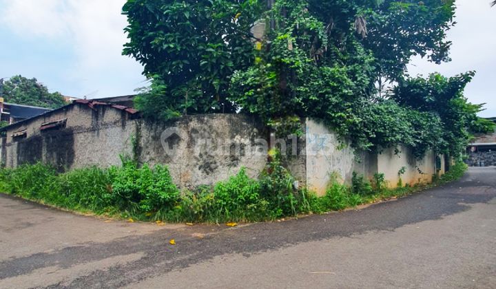 Highly Sought-After Location in Cipete, Area 577 m², Price 12.5 M 2