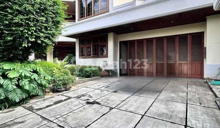 Patra Kuningan Rumah Bawah NJOP Luas 1.251 M2 Harga 55 M Patra Kuningan Rumah Bawah NJOP Luas 1.251 M2 Harga 55 M