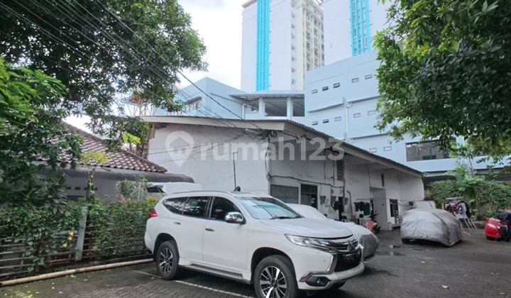 Lokasi Komersial Investasi Kost 110 Kamar Dekat Sudirman 2