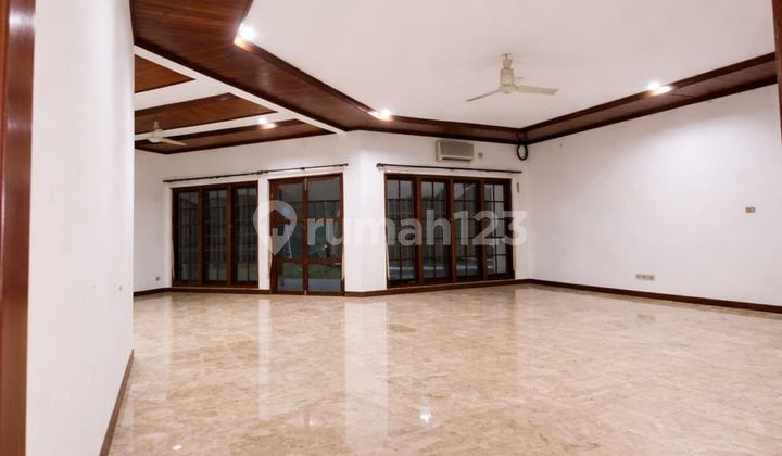 Rumah Disewakan Kemang Area Siap Huni Halaman Luas 2