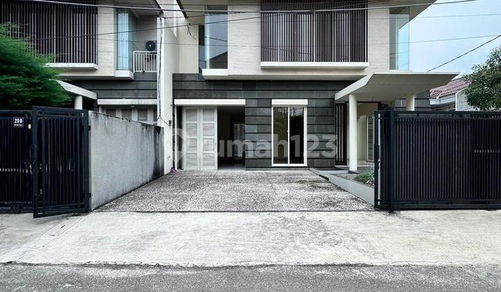 Ready-to-Occupy House in the Nice Neighborhood of Cipete