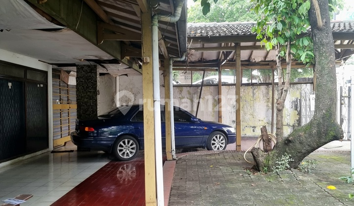 Lokasi Komersial Lt 684 M2 Area Abdul Majid Raya