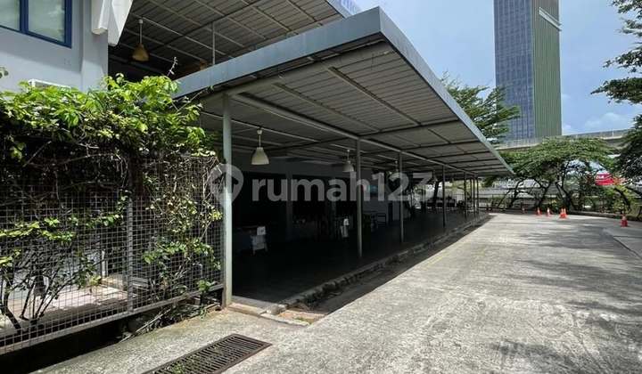 Building Suitable for Party Office / PSSI South Jakarta
