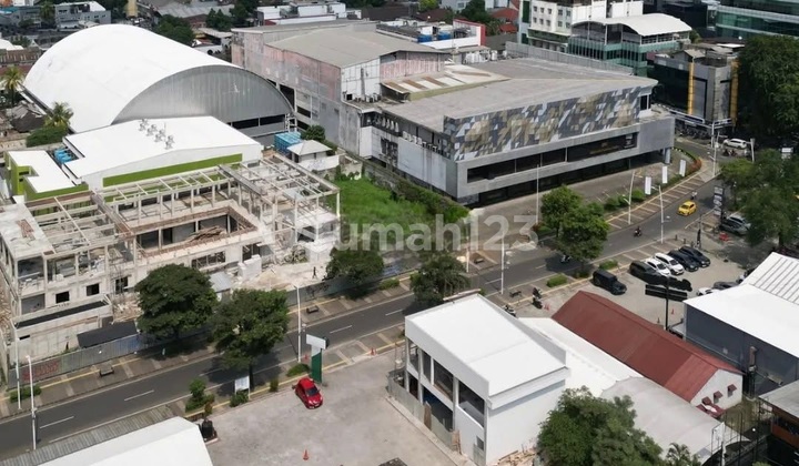 Tanah kosong premium dekat mcd kemang 