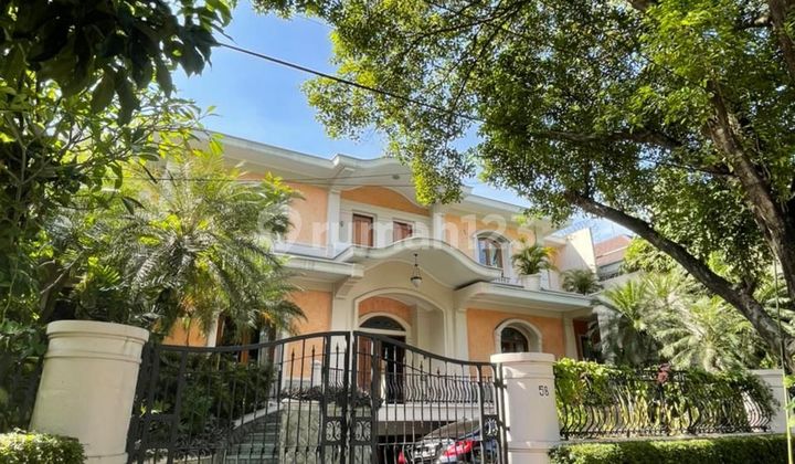 Rumah 2 Lantai di Pondok Indah 