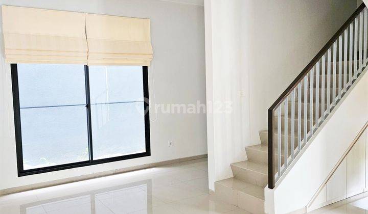 Dijual Rumah 2 Lantai Kondisi Baru di U Ville Cpa3 3249 2