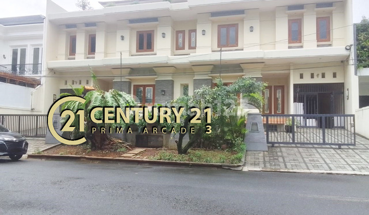 4-Story House in Pondok Indah Cpa3 3004