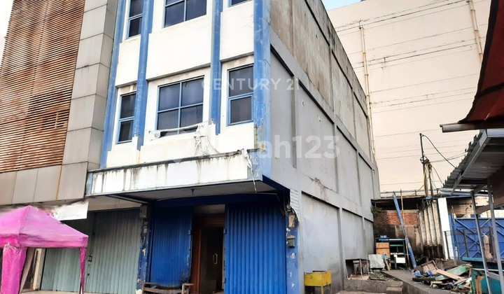 Shop House in Cikokol, Tangerang City 8894
