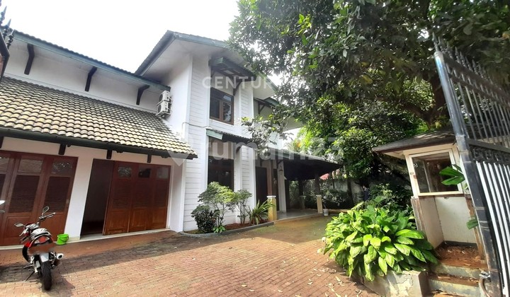 Rumah Di Kemang Jakarta Selatan  9107    