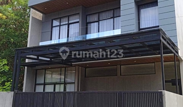 Jual Rumah 2 Lantai Dekat Mall Citos Cilandak 8158hc 