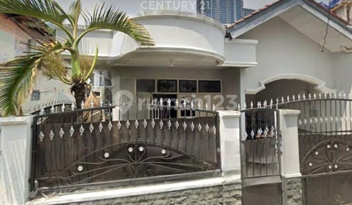 Rumah Meneteng Atas Setia Budi  8706      