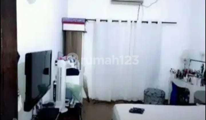 Disewakan Rumah Di Cipete Kebayoran Baru Jakarta Selatan Disewakan Rumah Di Cipete Kebayoran Baru Jakarta Selatan