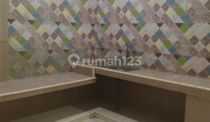 Disewakan rumah 1lantai tengah kota di Ngagel madya  7