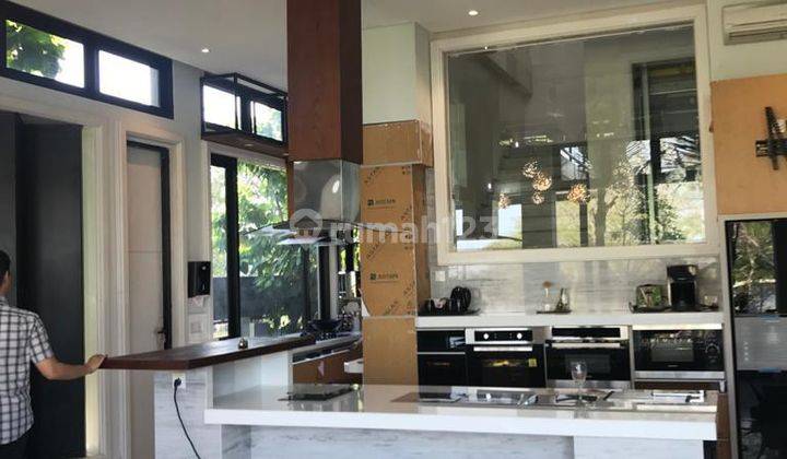 Rumah Raya Bukit Golf International Long Golf View Citraland Surabaya Barat (1381) 2