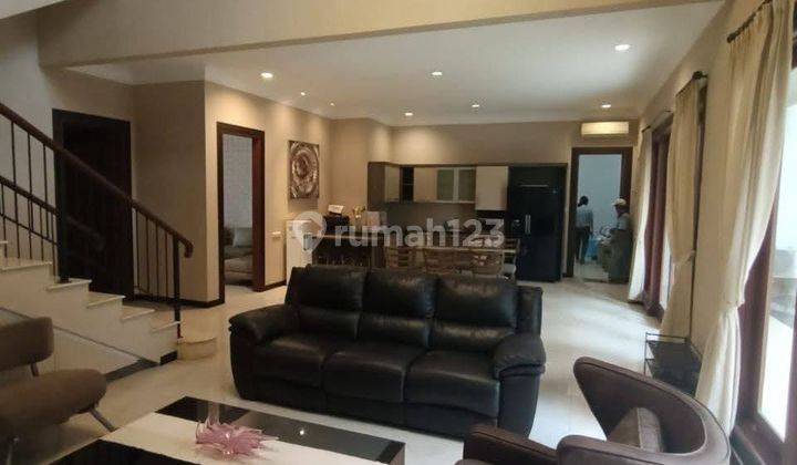 Dijual Rumah Graha Family Blok Favorit Surabaya Furnished 2727  1